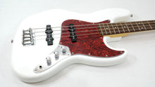Load image into Gallery viewer, Squier by Fender Vintage Modified Jazz Bass 4-String Bass Guitar
